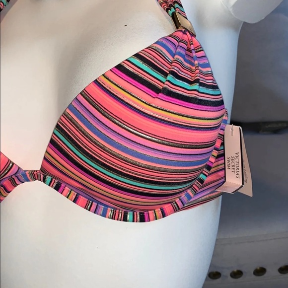 Vs bikini - Picture 2 of 6